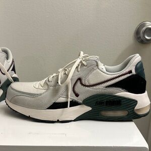 NikeAir Max Cream and Dark Green Sneakers